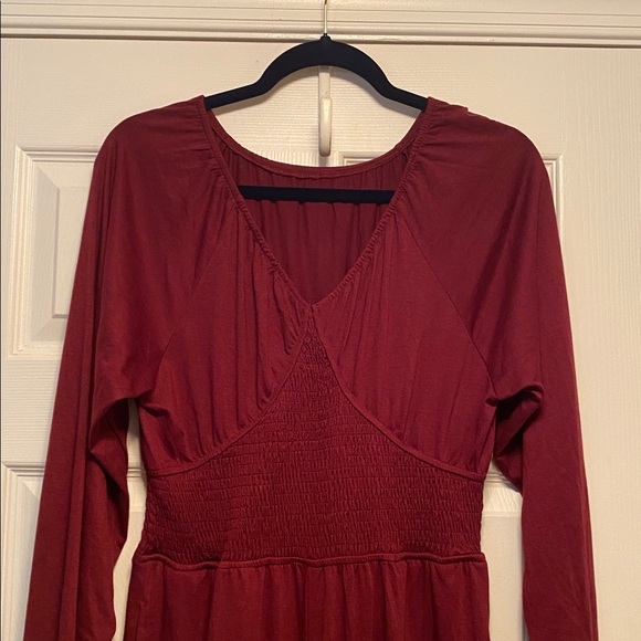 Tanou Burgundy Long Sleeve Smocked Jumpsuit…size M - Picture 3 of 7